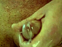 Massage oil turns into sticky cumshot