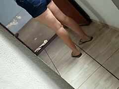 Young tease who knows how to tempt with small tits