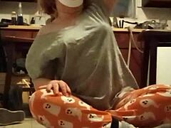 Girlfriends shine in fetish clips