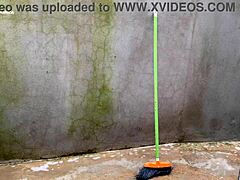 Redhead's seductive cleaning twist