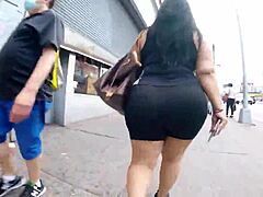 BOOTY MILF OWNS IT