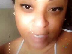 Pro Webcam Girl Stuns