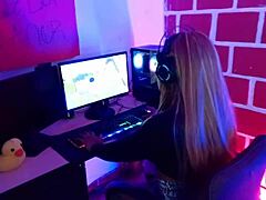 Step-friend catches my live thrill
