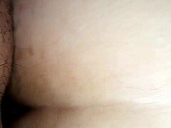 Esposa’s Amateur MILF Action in Bedroom