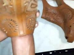 Stylish sis gets steamy twist