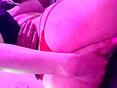 Teen's Bold Big Asset Crave