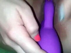 i can’t stop rubbing my aching wet pussy