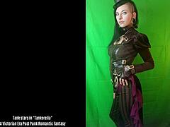 Steampunk passion with daring duo.