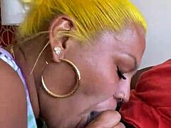 Blonde Bombshell Risks Public Facial