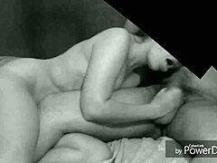 SEDUCTIVE SILVIA IN PIJA 2