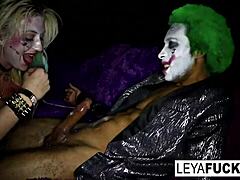 COSPLAY BABE MEETS JOKER’S CHAOS