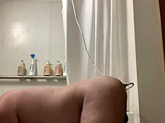 Tranny’s personal pleasure ritual