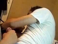 girlfriend’s steamy sex tape