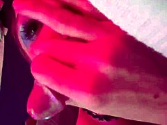Dirty MILF Satisfies Throbbing Desire
