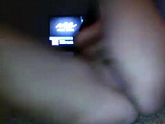 Solo beauty's intimate webcam spell captivates