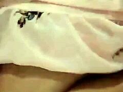 INDIAN COUPLE'S HOT DELHI NIGHT