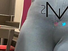 MissCameltoe’s Sensual Peak?