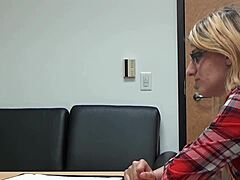 blonde vixen’s casting heat