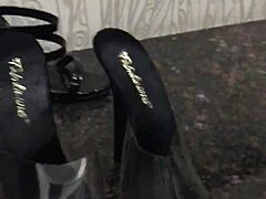 Modeling High Heels with Bold and Daring Moves