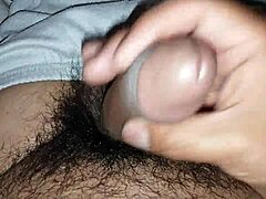 Morning Masturbation Session With Amateur Flair