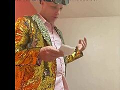 MILF’S ORAL DELIGHT DURING COMEDY