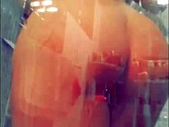 amateur milfs' sultry snap heat