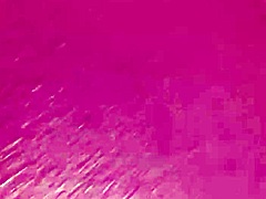 Jenny’s Solo Hitachi Play Ignites Vibe