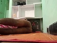 seen a delhi girl fuck in oyo hotel?