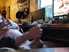 Solo Heat Ignites on Xvideos