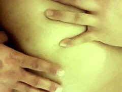 what’s this bbw latina hiding while spreading?