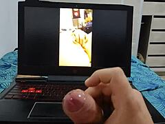 ever watched webcam solo play?