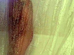 Mandeezy4u2's shower secrets