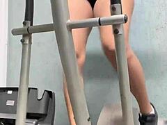 Corajosa’s Bold Gym Pussy Lick