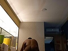 Voyeur’s Amateur Pussy Thrill