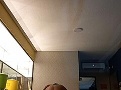 Voyeur’s Amateur Pussy Thrill