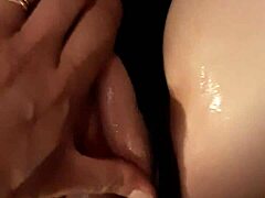 Metiedolo Rico Deep in Her Tight Vagina