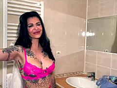 Alicia's Wild Threesome Craving