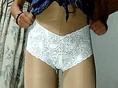 SOPHIE'S SEDUCTIVE LINGERIE TEST