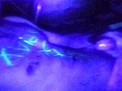 hellfoxslaves shines in slick solo tease