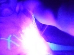 hellfoxslaves shines in slick solo tease
