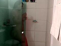 HELLEN ALMEIDA'S SCORCHING BATH
