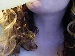 redhead milf gags on solo toy