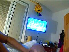 Amateur's explosive cum shot