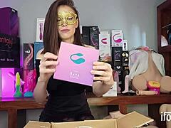 Sarah Sue’s Tempting Ifonnx Finds