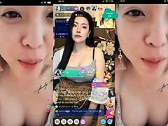 Two Girls in Sexy Camshow Blast