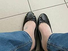 Ballet flats hint at desire