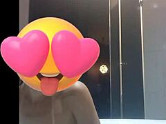 Mature Amateur’s Tight Ass In Bathtub