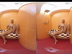 Karol Lilien's Raw Shower Action
