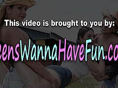 Amateur Teen Sucks Dick At Wild Party Night