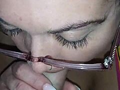 luscious lipped gf gives an amazing blowjob
